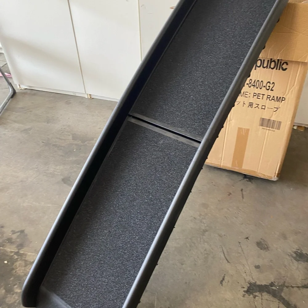 Black Pet Ramp for Dogs - Picture 2 of 4